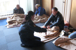 �����x�@���ɂ����K��y���ˏ��A���Β������z