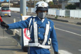 交差点における交通整理(仙台市若林区)