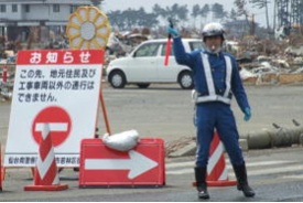 交差点における交通整理(仙台市若林区)